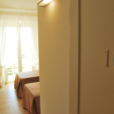 Hotel Di Nardo Petacciato Exteriör bild